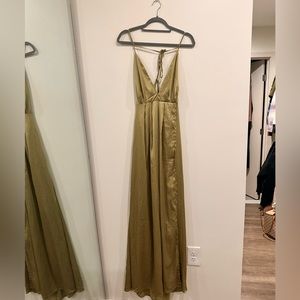 White fox green deep V maxi dress size small